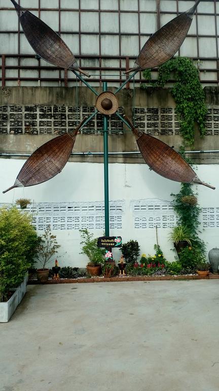 Kanghun Vintage Resort Kham Yai Buitenkant foto